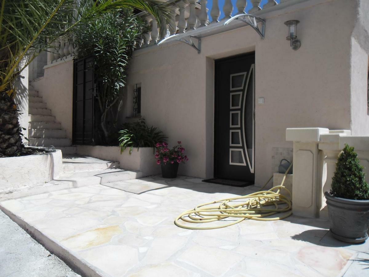 Charmante Villa A 15 Min De Nice Avec Piscine Blausasc Exterior photo