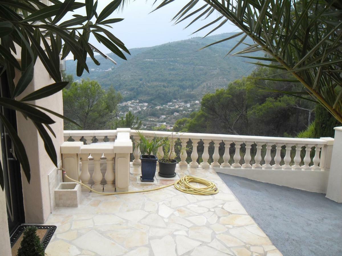 Charmante Villa A 15 Min De Nice Avec Piscine Blausasc Exterior photo
